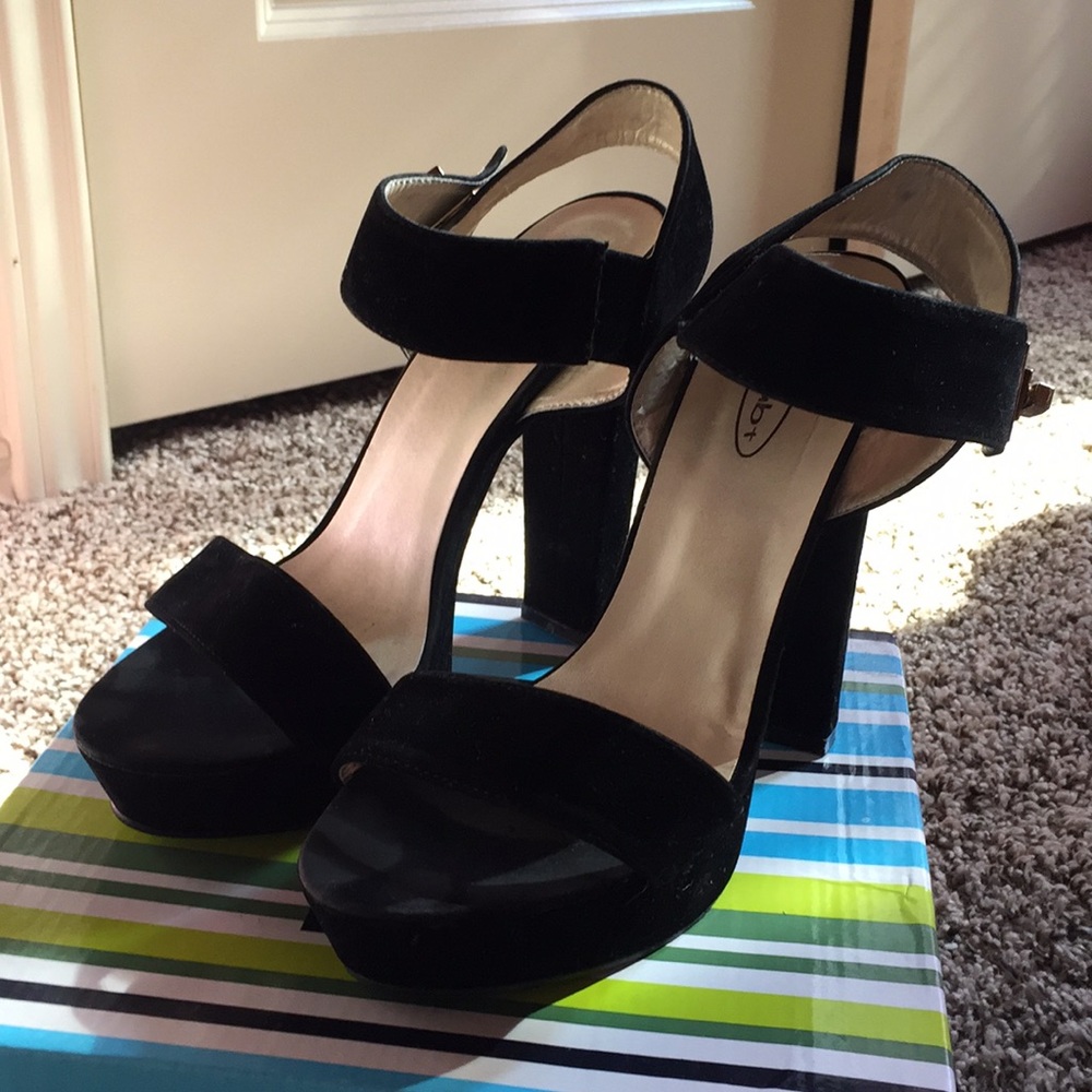 Black Heels